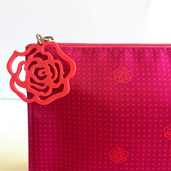 LANCOME Paris BEAUTY BUNDLE: 2 Piece Makeup Cosmetic Bags + Jewelry - Picture 4 of 12